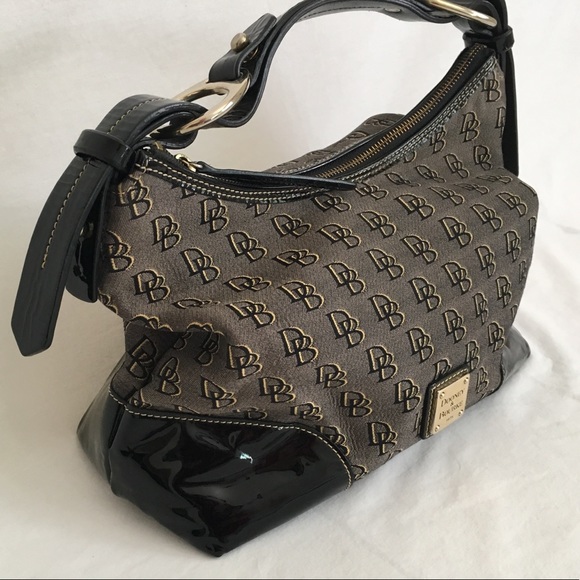 Dooney & Bourke | Shoulder Purse - Picture 3 of 8